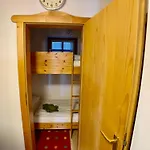 Grosse-ferienwohnung-pool-sauna-hallenbad-wintersport-bei-passau *