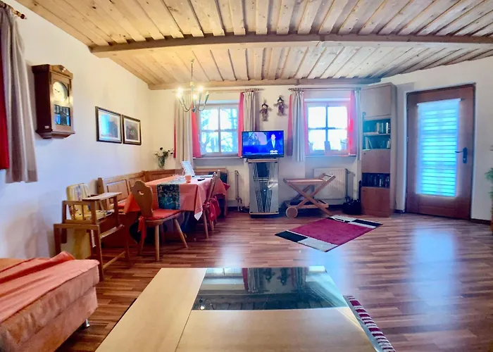 דירה Grosse-ferienwohnung-pool-sauna-hallenbad-wintersport-bei-passau